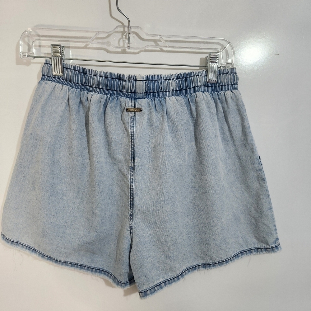 Hurley Women's Light Blue Denim Shorts, Size Small, NWT - Picture 4 of 8